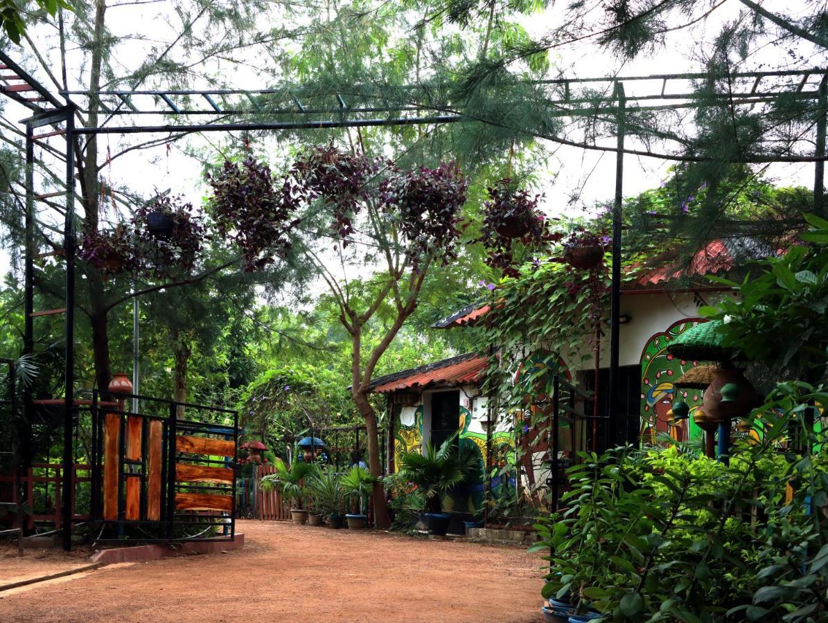 Panchobon Art Resort Shanti Niketan Exterior photo
