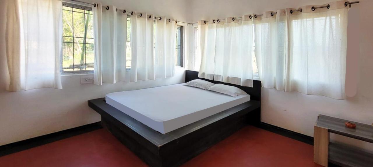 Panchobon Art Resort Shanti Niketan Exterior photo